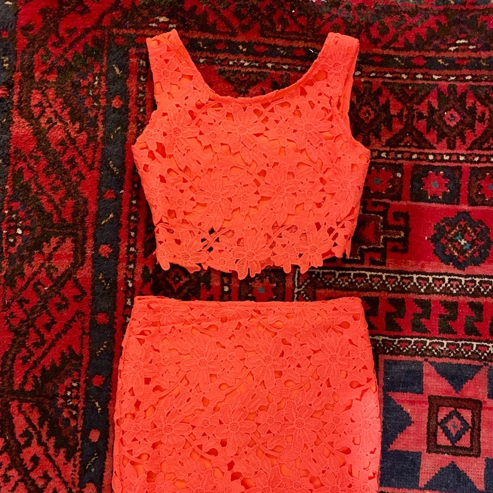 Two piece top / skirt set
